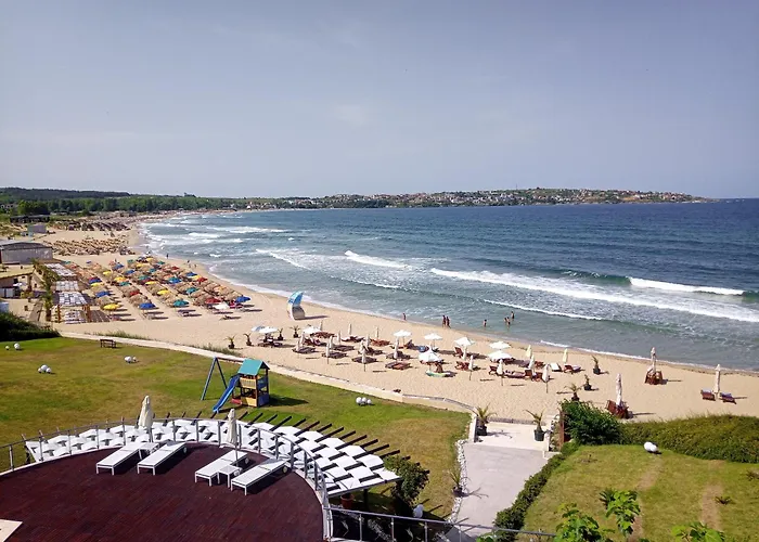 Apartment White Lily *